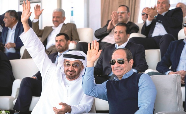 الرئيس عبدالفتاح السيسي وصاحب السمو الشيخ محمد بن زايد آل نهيان ولي عهد ابوظبي يفتتحان مهرجان شرم الشيخ التراثي العربي سباق الهجن الدولي