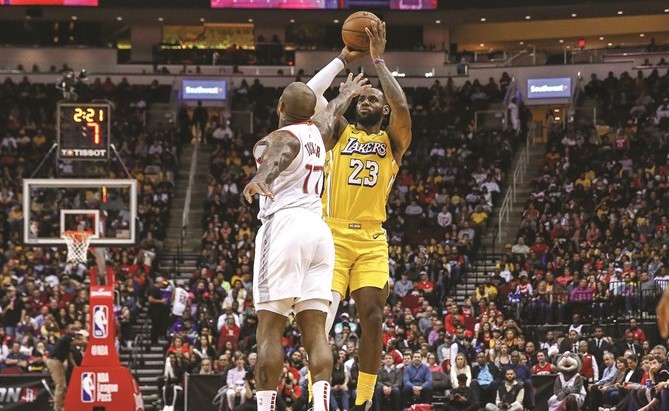 ليكرز يعبر روكتس في الـ«NBA»