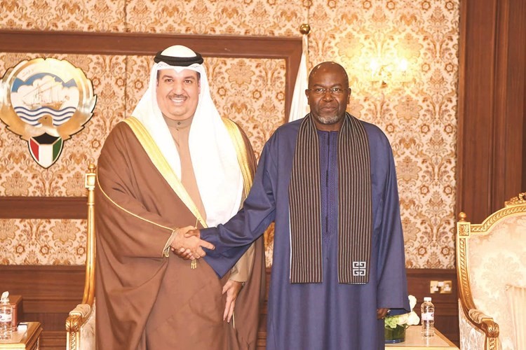 عميد السلك الديبلوماسي السفير عبدالأحد إمباكي مباركا