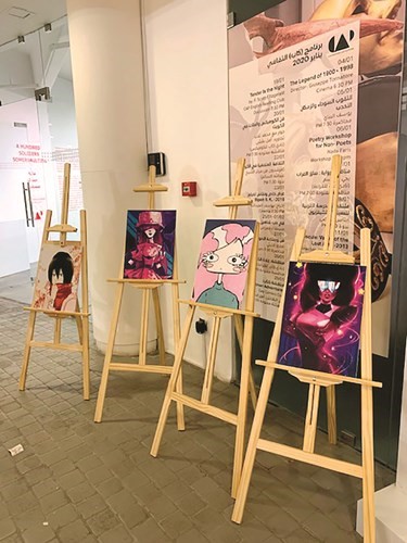 جانب من الأعمال المعروضة