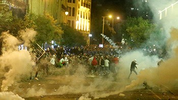الأمم المتحدة: العنف والنهب في بيروت يبدو كمناورة سياسية لتقويض السلم الأهلي