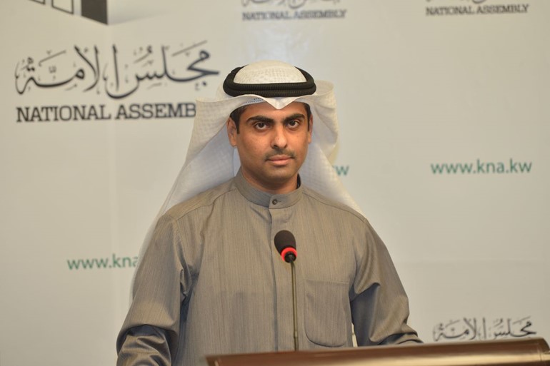النائب رياض العدساني 