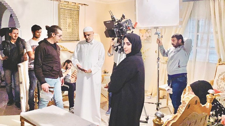 صلاح الملا في لوكيشن تصوير العمل