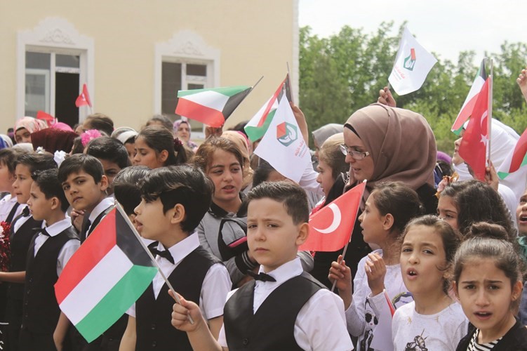 جهود النجاة رائدة في مجال تعليم اللاجئين