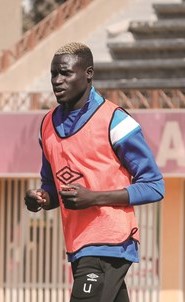 الهلال والأهلي قمة «حبس الأنفاس» غداً