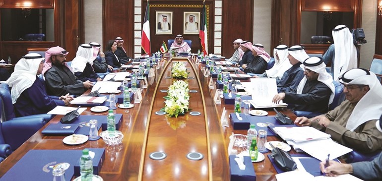 سمو الشيخ صباح الخالد مترئسا اجتماع المجلس الأعلى لشؤون المحافظات