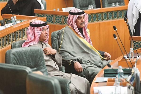 سمو رئيس الوزراء الشيخ صباح الخالد ومبارك الحريص