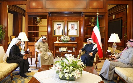 الشيخ د.أحمد الناصر مستقبلا رئيس جمعية المحامين 