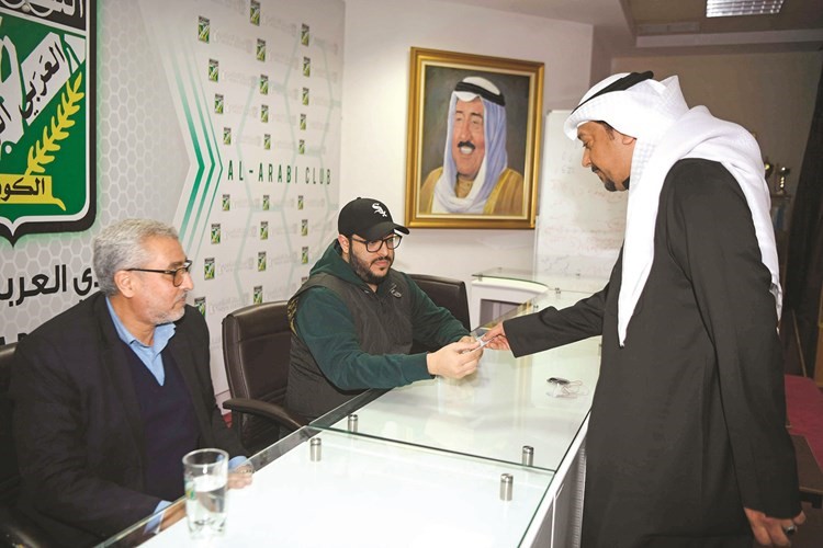 التسجيل والتجديد بمتابعة وحضور ممثل الهيئة العامة للرياضة	(محمد هاشم)
