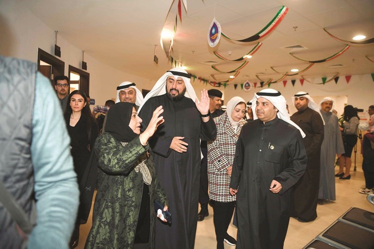 جولة في مرافق المركز