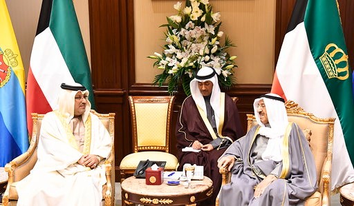 وسموه تسلم أوراق اعتماد سفير مملكة البحرين الجديد 