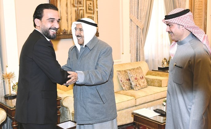 صاحب السمو الأمير الشيخ صباح الأحمد مستقبلا محمد الحلبوسي