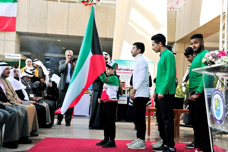 إدارة العلاقات العامة والإعلام تحتفل بالعيد الوطني وعيد التحرير بمشاركة كليات وإدارات جامعة الكويت