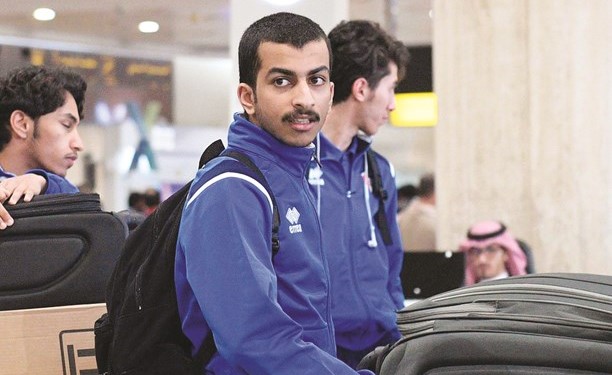 أزرق الشباب يستعد لموريتانيا في الخبر