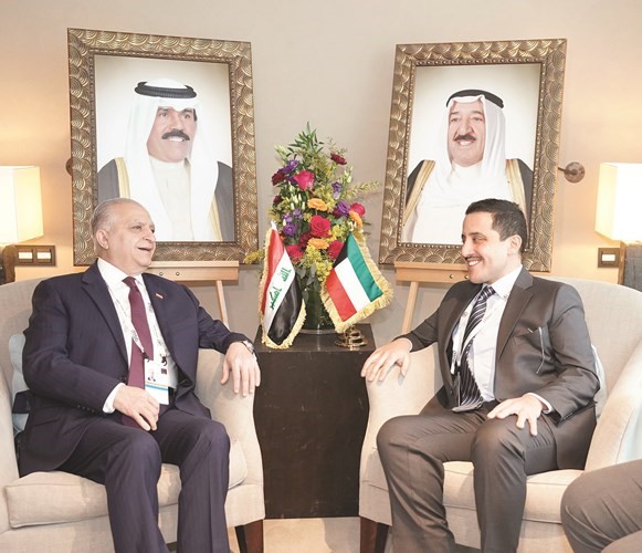 وزير الخارجية مستقبلا نظيره العراقي