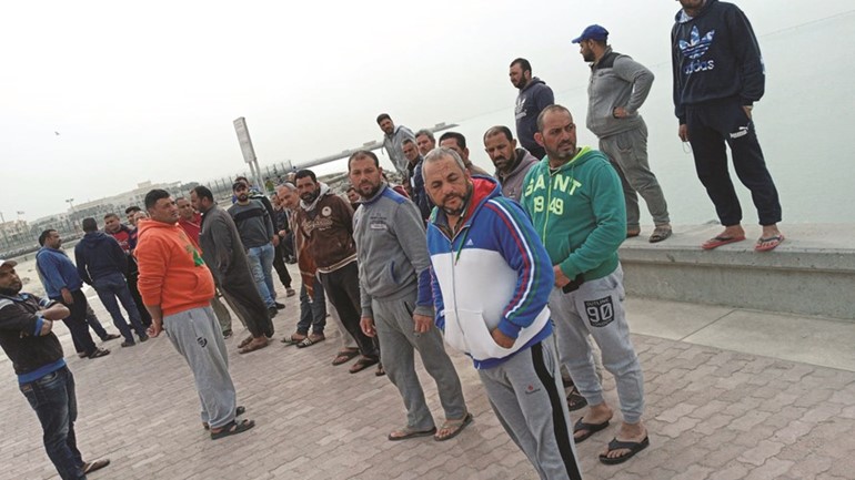 جانب من تجمع أبناء الجالية المصرية الصيادين أمس