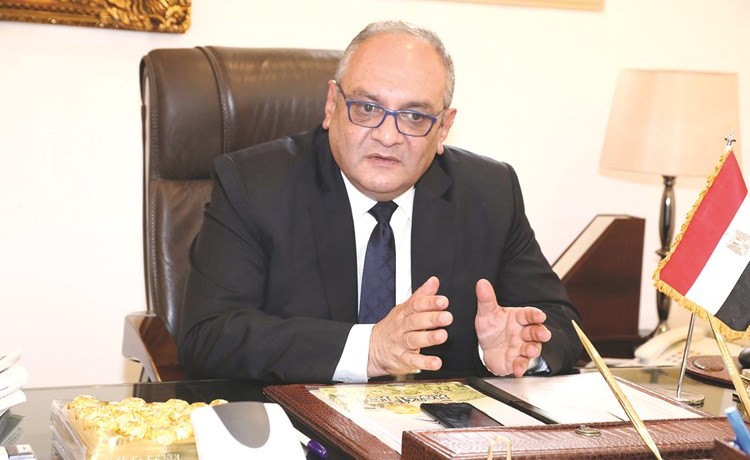 السفير هشام عسران