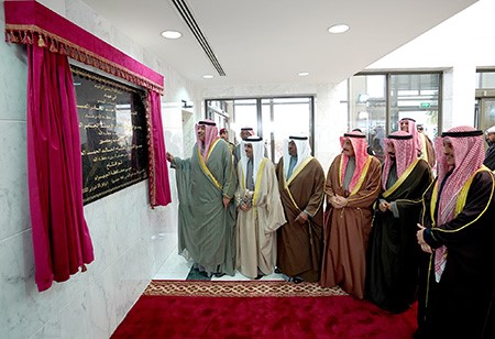 سمو رئيس الوزراء الشيخ صباح الخالد خلال افتتاحه مبنى محافظة الجهراء الجديد 