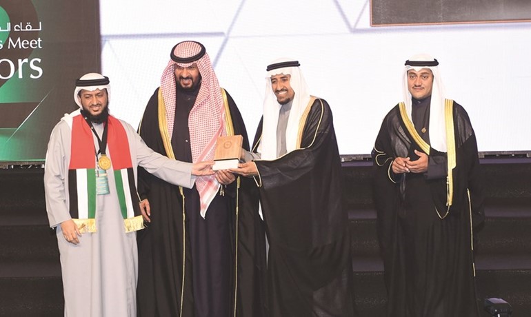 تكريم المخترع الإماراتي حمد الطنيجي