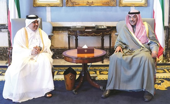 سمو الشيخ صباح الخالد مستقبلا وزير التجارة القطري