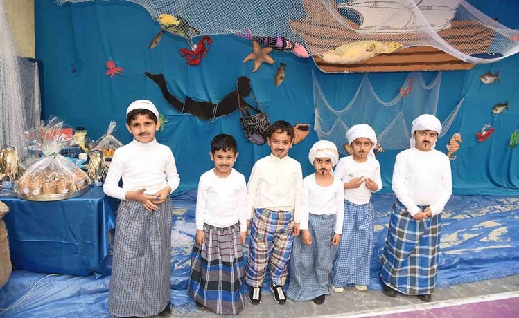 النواخذة الصغار	(أحمد علي)