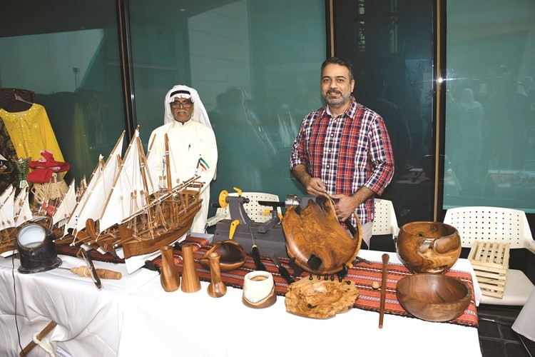 جانب من المعروضات التراثية الكويتية