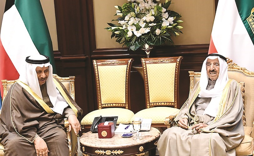 صاحب السمو الأمير الشيخصباح الأحمد مستقبلا سمو الشيخ جابر المبارك
