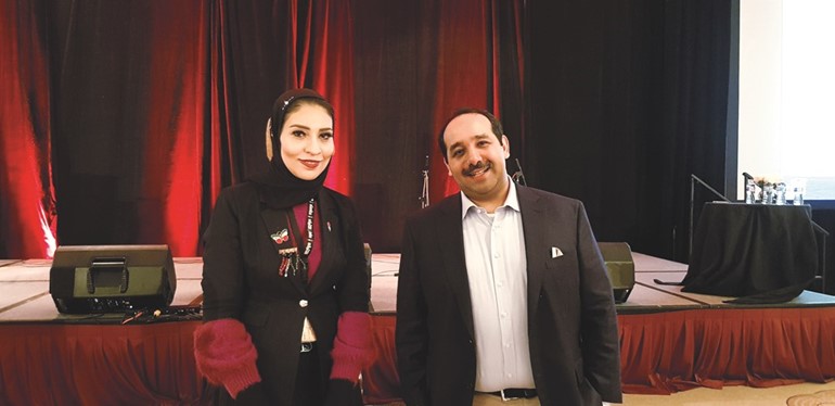 الشيخ صباح ناصر صباح الأحمد والزميلة آلاء خليفة