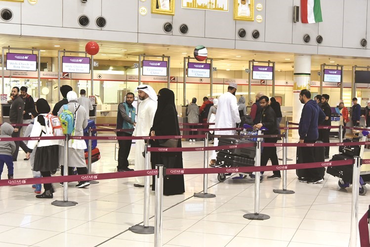 الحركة في مطار الكويت تسير بشكل طبيعي	(محمد هنداوي)