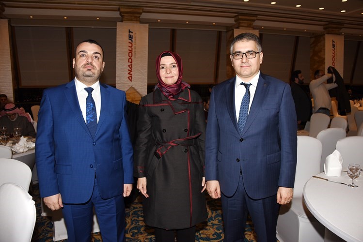 السفيرة عائشة كويتاك متوسطة سعيد كاراكاش ومحمد بالتو