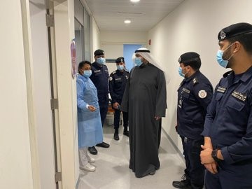 باسل الصباح يتفقد التجهيزات الصحية والعيادات بمطارات الكويت