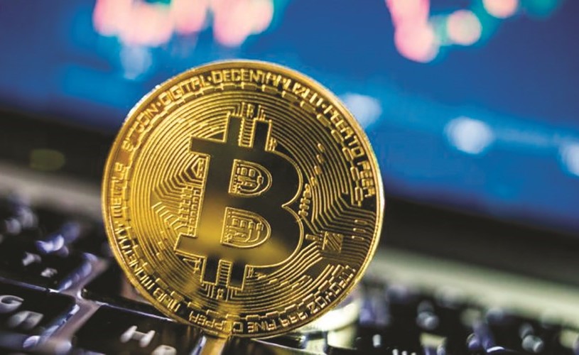 «بيتكوين» أدنى من 9 آلاف دولار لأول مرة في شهر
