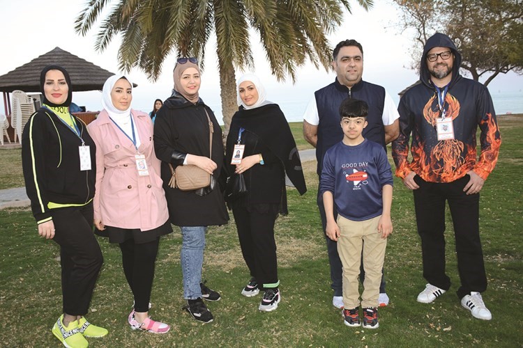 يعقوب صادق وأعضاء اللجنة الاجتماعية
