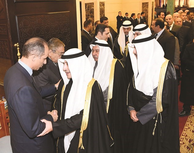 الشيخ د.أحمد ناصر المحمد معزيا جمال مبارك