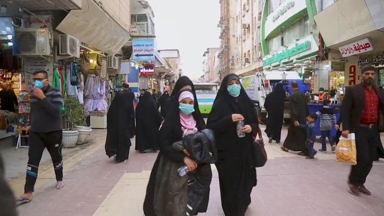إيران: 54 حالة وفاة و987 إصابة بفيروس كورونا