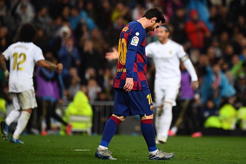 "الملكي" يتلاعب ب "البارسا" في "الكلاسيكو"