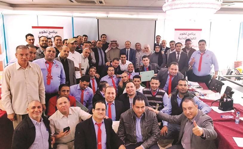 لقطة تذكارية للمشاركين في الدورة التدريبية