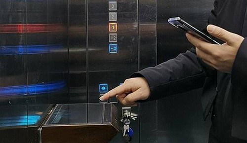 في المصاعد.. اختراع صيني مذهل لمواجهة انتشار "كورونا"