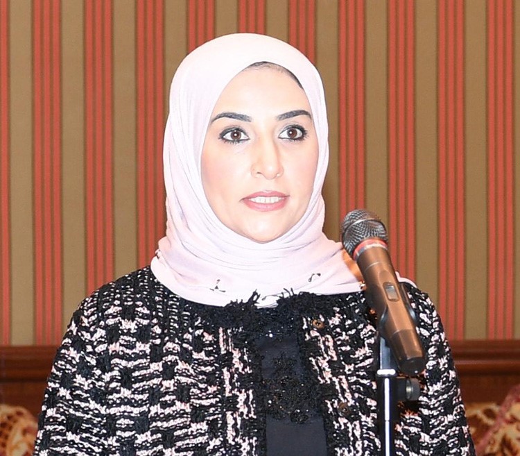 وزير الشؤون الاجتماعية ووزير الدولة للشؤون الاقتصادية مريم العقي