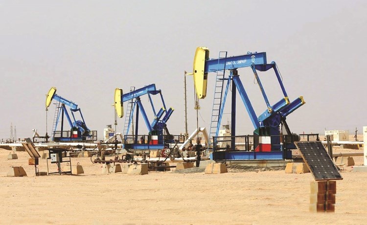 30 مليون دولار خسارة الكويت من انهيار النفط في يوم
