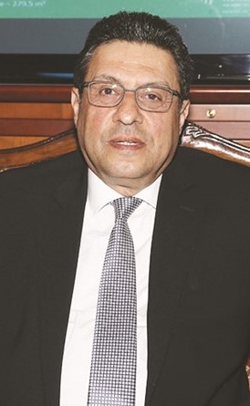 السفير طارق القوني