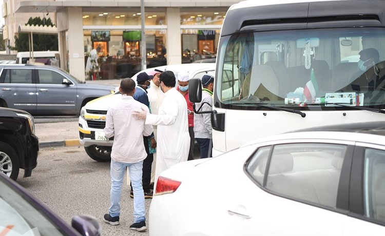 ضبط أحد مخالفي قانون العمل والإقامة