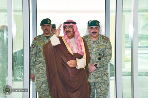 الشيخ مشعل الأحمد: ظروف استثنائية يمر بها العالم .. نتضرع إلى الله أن يحفظ الكويت من كل مكروه