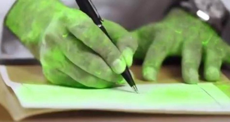 بالفيديو.. كيف يصل كورونا إليك دون أن تدري؟ فيديو يشرح لك القصة