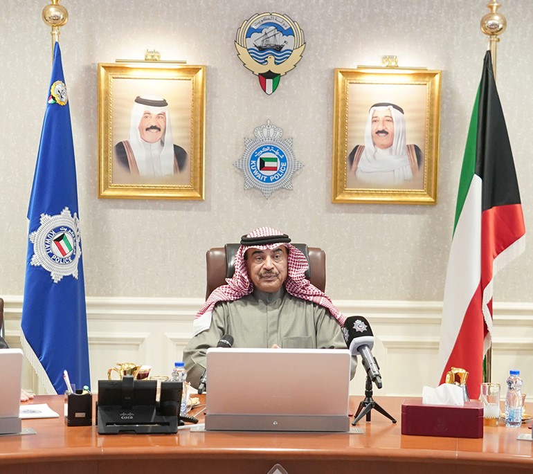 الخالد: توجيهات سامية بعدم ادخار أي جهد وتوفير أي إمكانيات لمواجهة "كورونا"