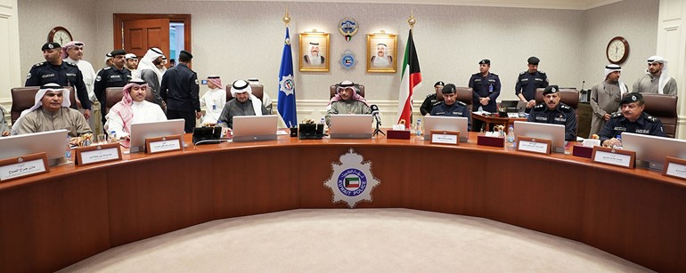 الخالد: توجيهات سامية بعدم ادخار أي جهد وتوفير أي إمكانيات لمواجهة "كورونا"