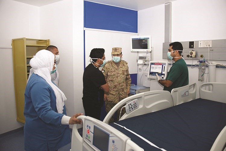 تجهيز المخيم بمختلف الأجهزة والمعدات
