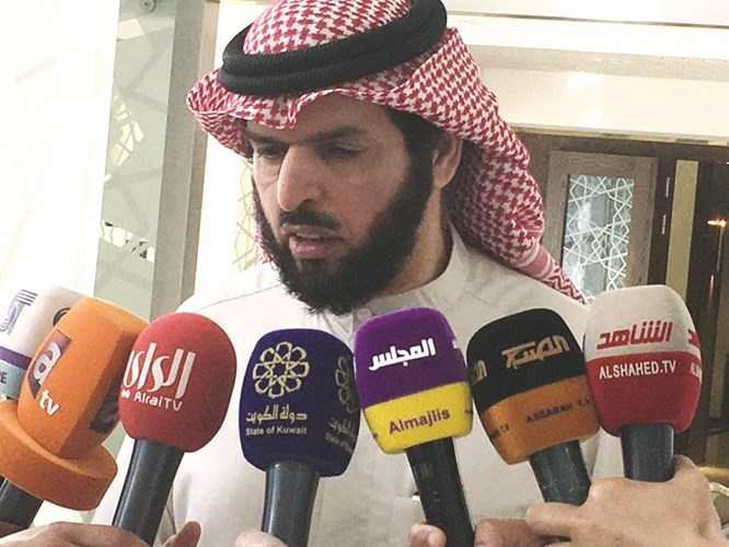 د.عادل الدمخي