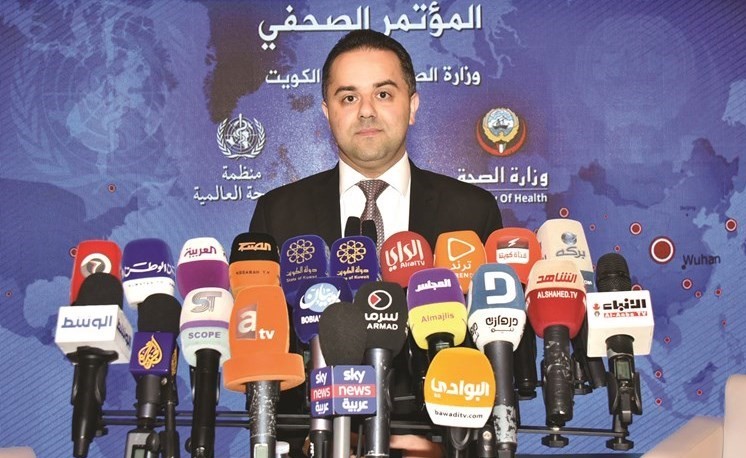 "الصحة": 12 إصابة جديدة بفيروس كورونا ليرتفع عدد الحالات إلى 142