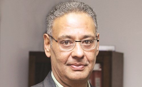 د.علاء عبدالعزيز